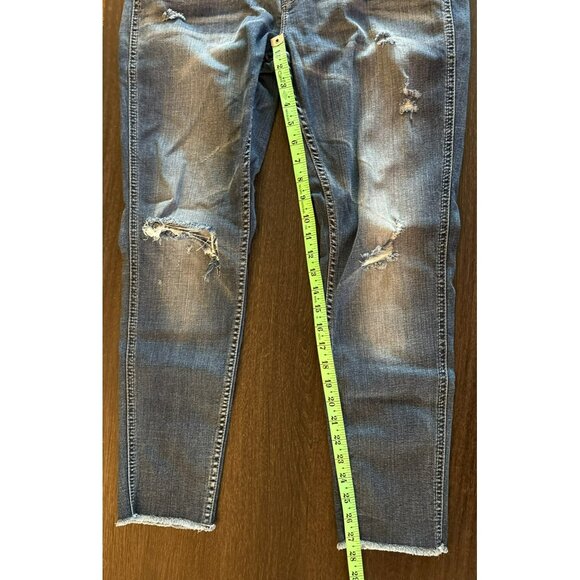 Silver Jeans Super Stretch Boyfriend Distressed Mid-Rise Cropped Jeans W29/L25 - Picture 11 of 11